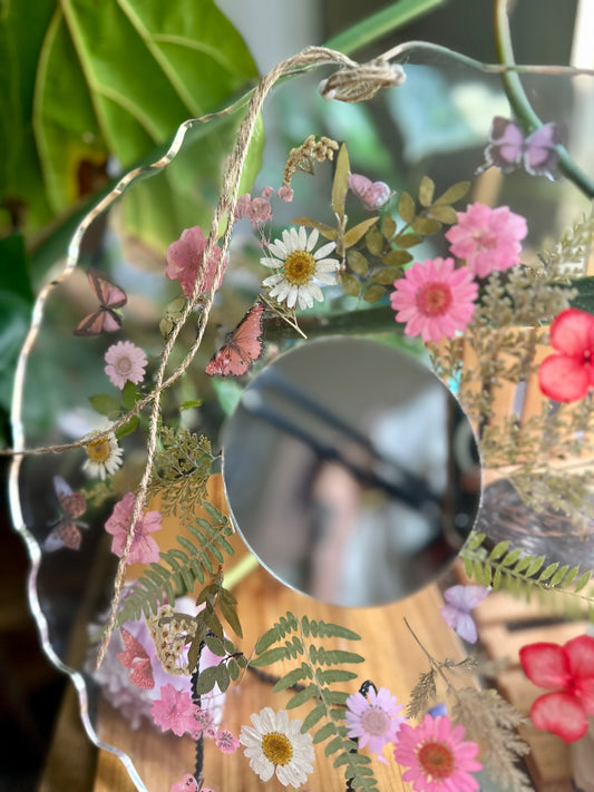 SUMMER 🌸 Floral Mirror